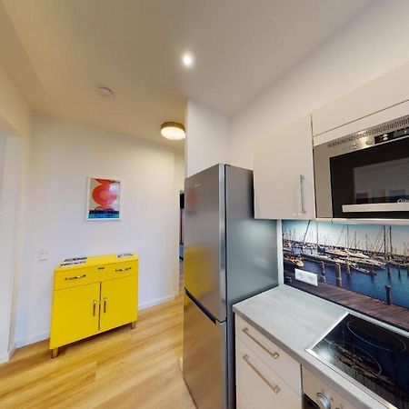 Lieblingsapartment No.3 Mit 2 Schlafzimmern In Top City-Lage Rostock Exteriör bild