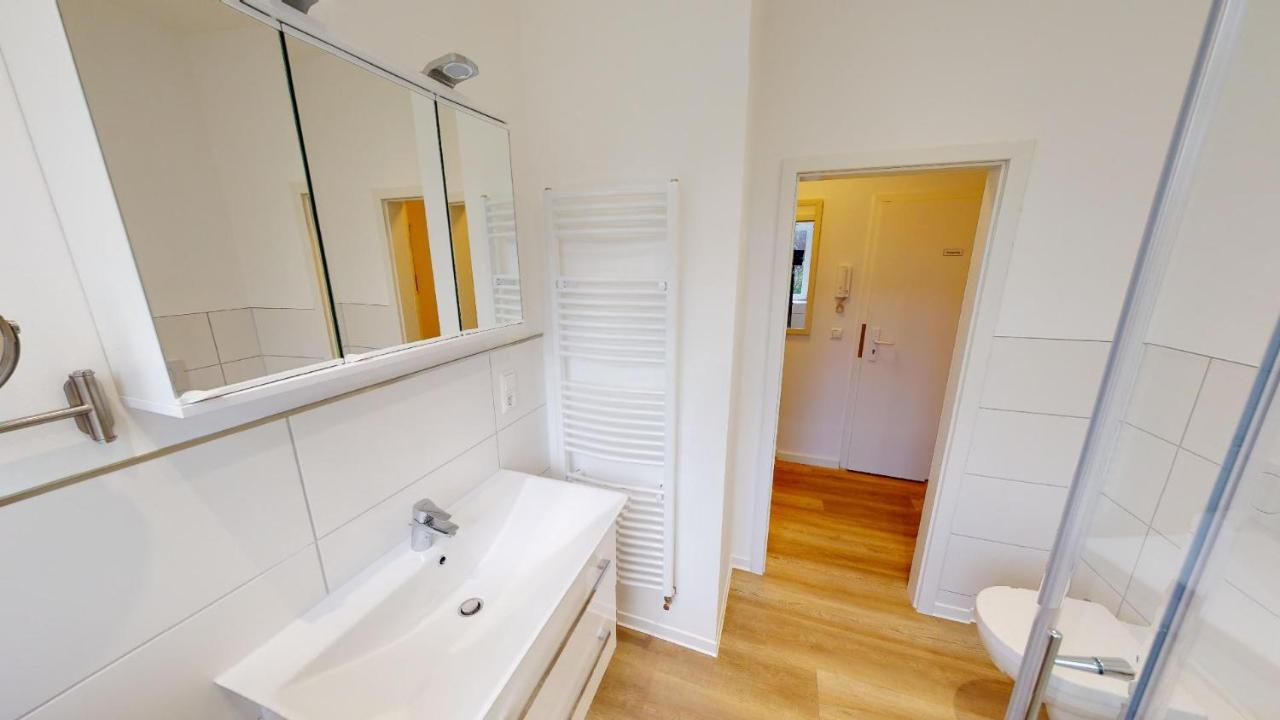 Lieblingsapartment No.3 Mit 2 Schlafzimmern In Top City-Lage Rostock Exteriör bild